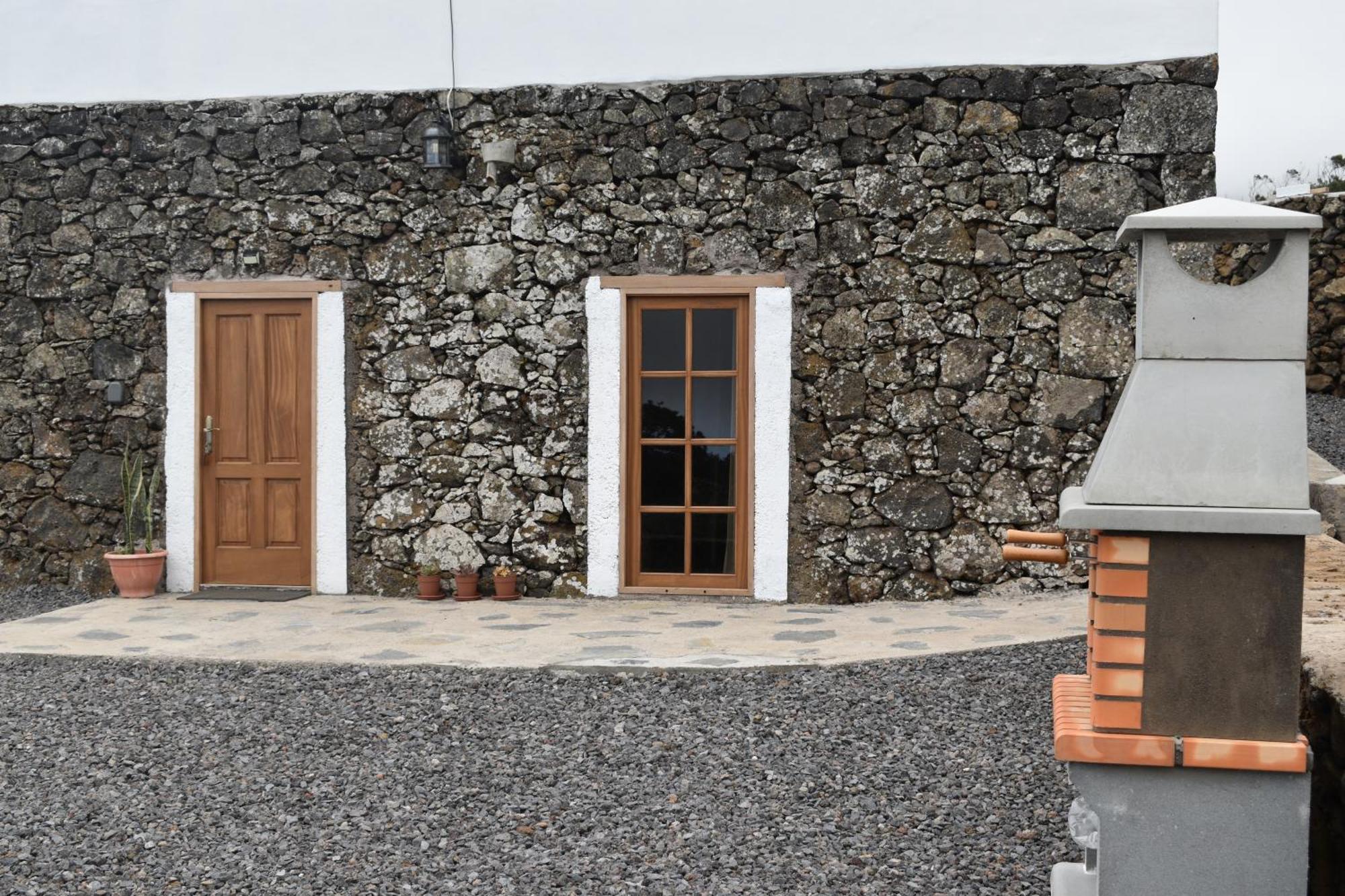 Delia & Juan Chalet Erese